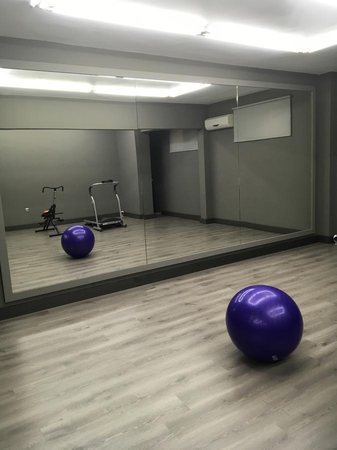 Studios Asteria Loutra Edipsou  Luaran gambar
